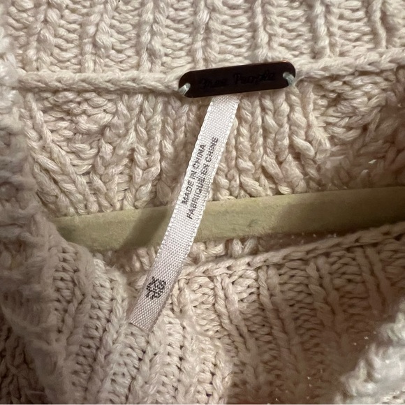 Free People Cable Knit Cropped Sweater - Picture 4 of 6